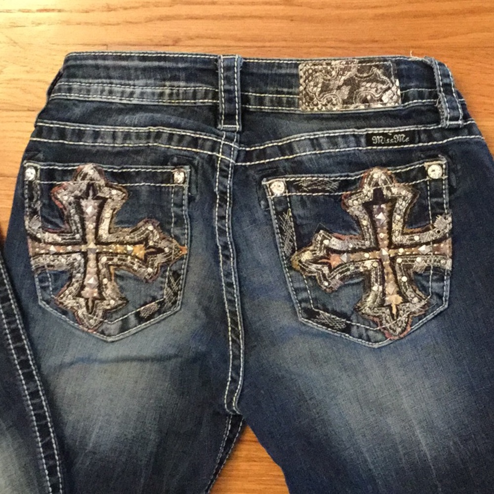 Miss Me jeans sz 28 bootcut